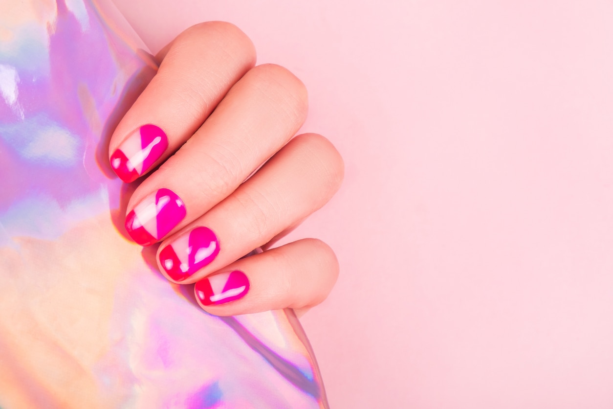 Pantone Color of the Year 2023: Viva Magenta, Pantone color nail