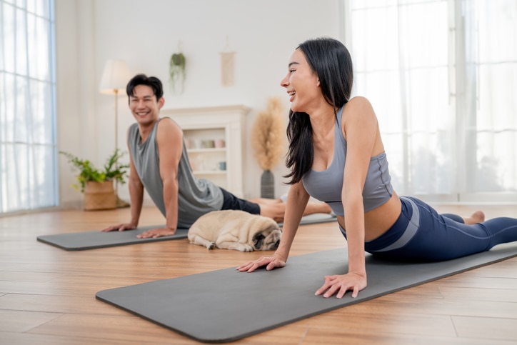 Beginner yoga poses you can do at home