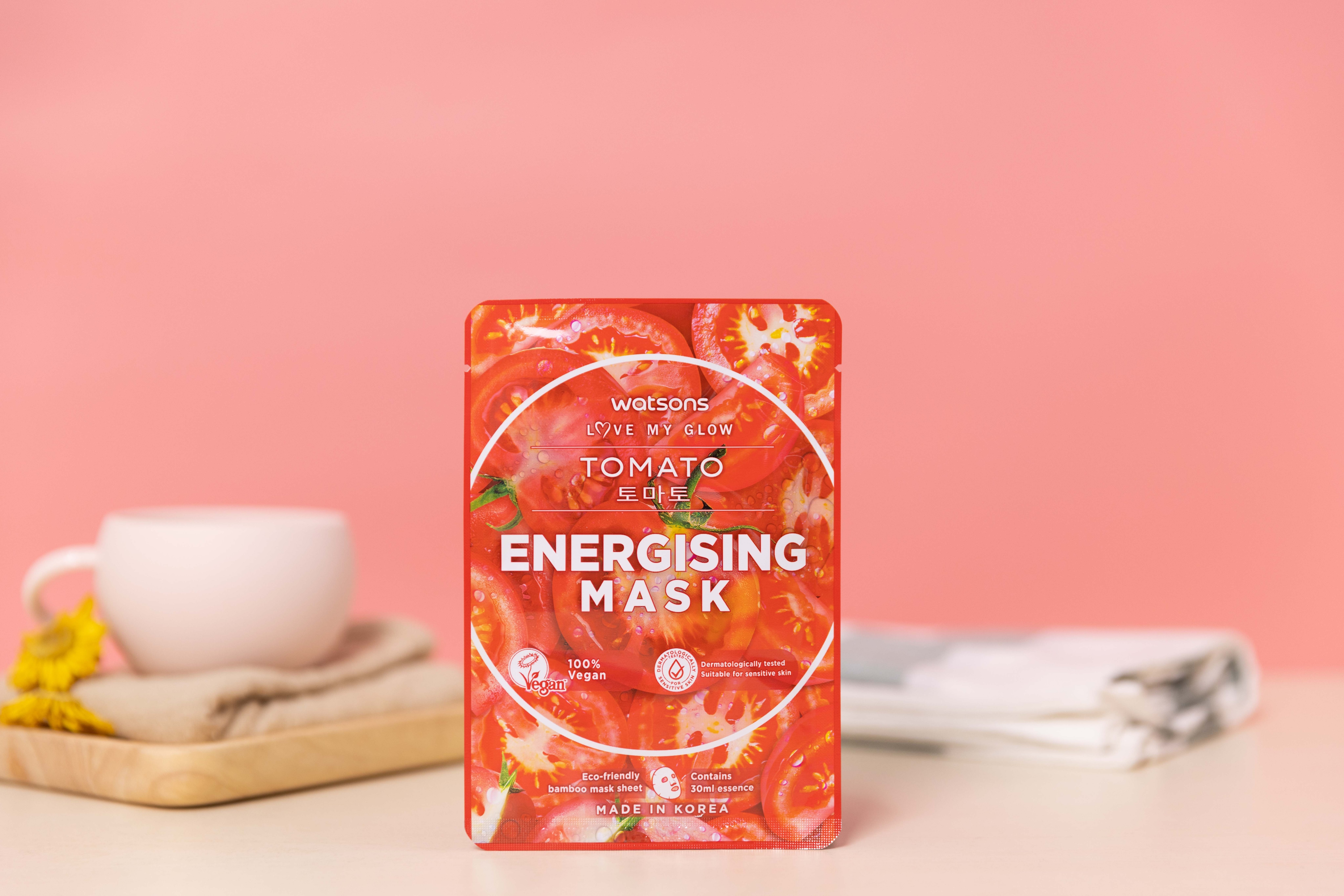 Watsons Tomaton Energising Mask help to tackle summer skin problems like tired skin.