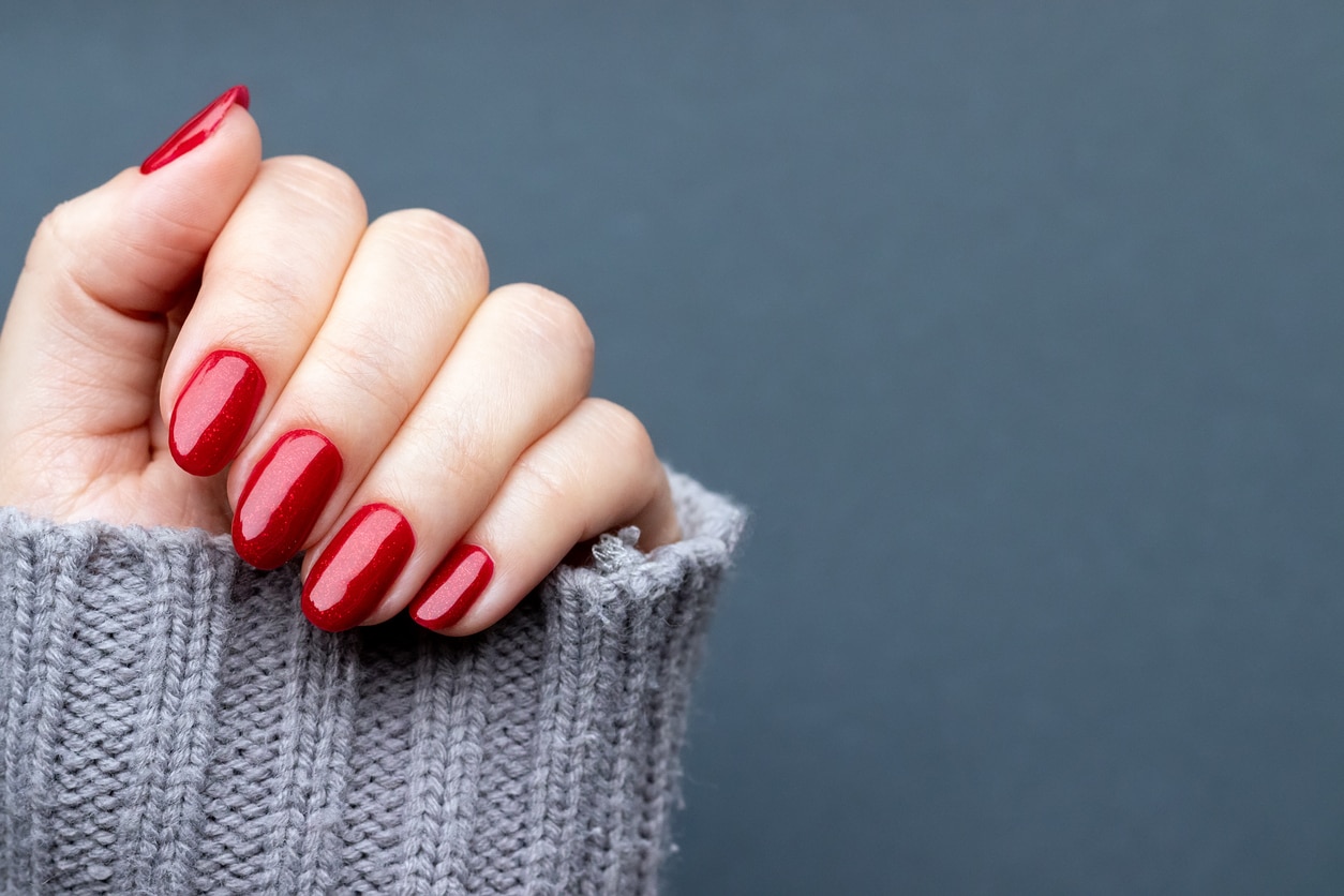 Classic Red Nail, fall nails trends and ideas